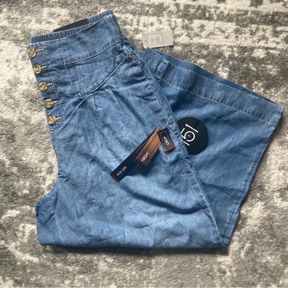 One5One Wide Leg Cropped Pants
